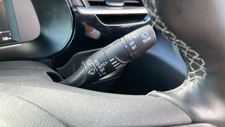 Vauxhall Corsa 100kW Elite Nav Premium 50kWh 5dr Auto [7.4kWCh] Electric Hatchback